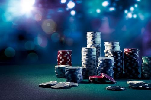 Studio Microgaming di livebet dengan dealer dan kamera multi-sudut berkualitas HD